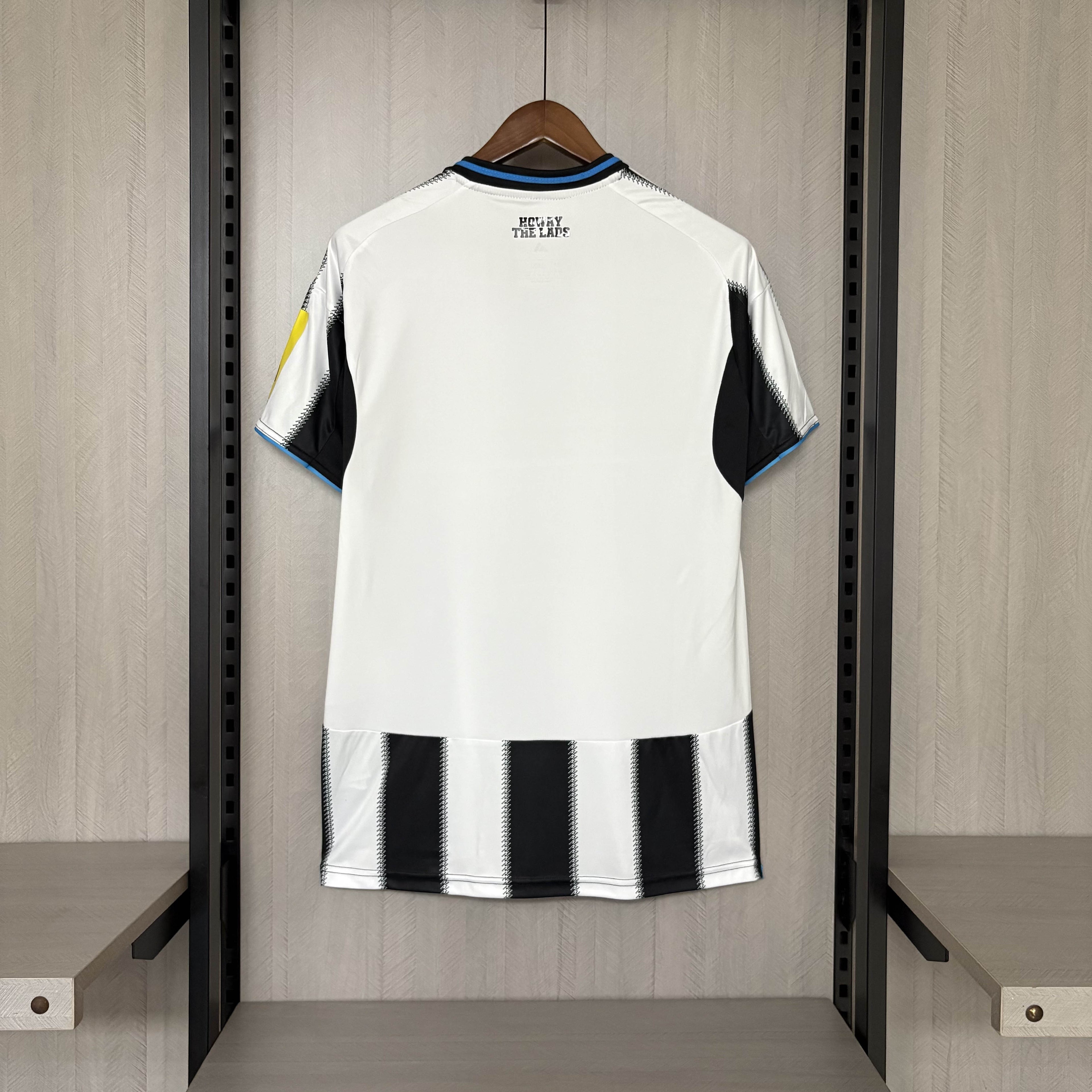 2025/2026 Newcastle United Home Football Jersey Shirt 1:1 Thai Quality
