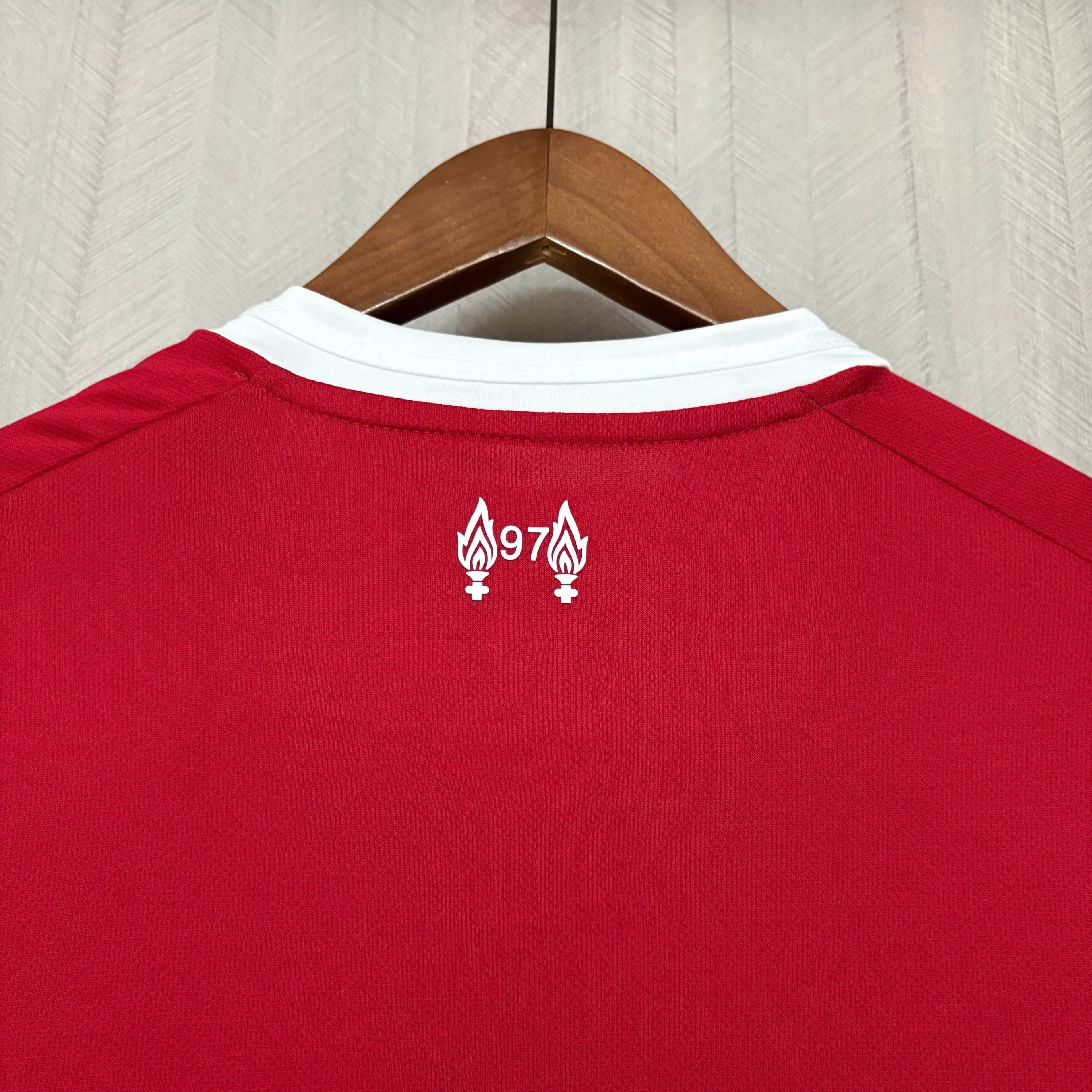 2025/2026 Liverpool Home Soccer Jersey 1:1 Thai Quality