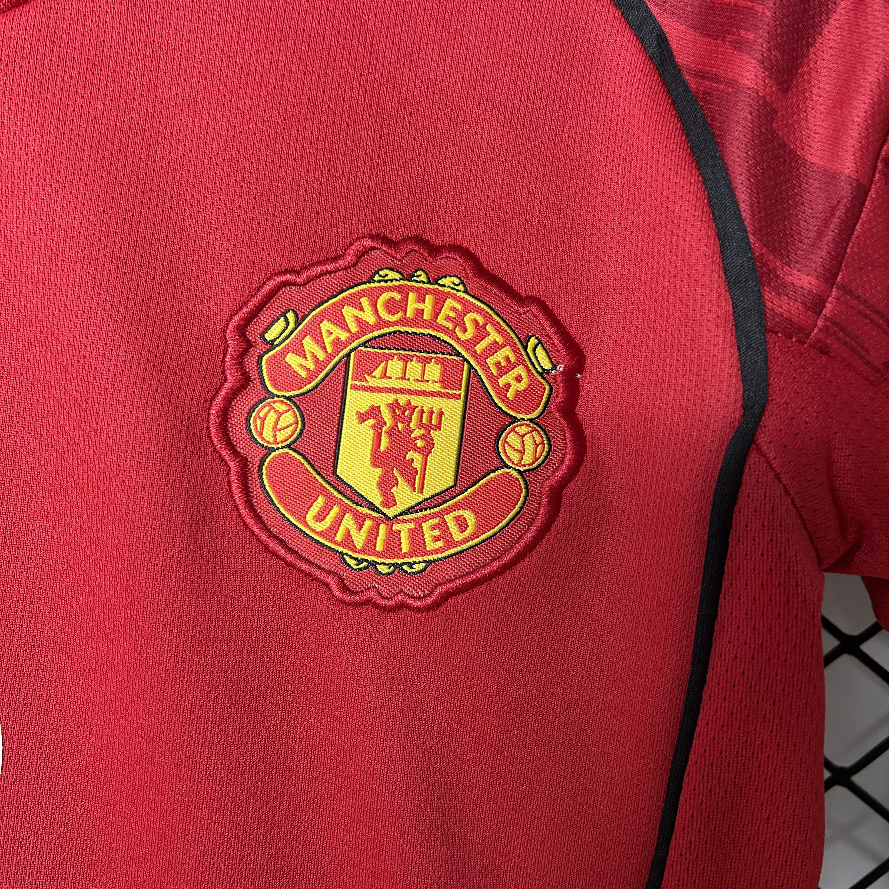 2025/2026 Manchester United Home Football Shirt 1:1 Thai Quality Kids Size