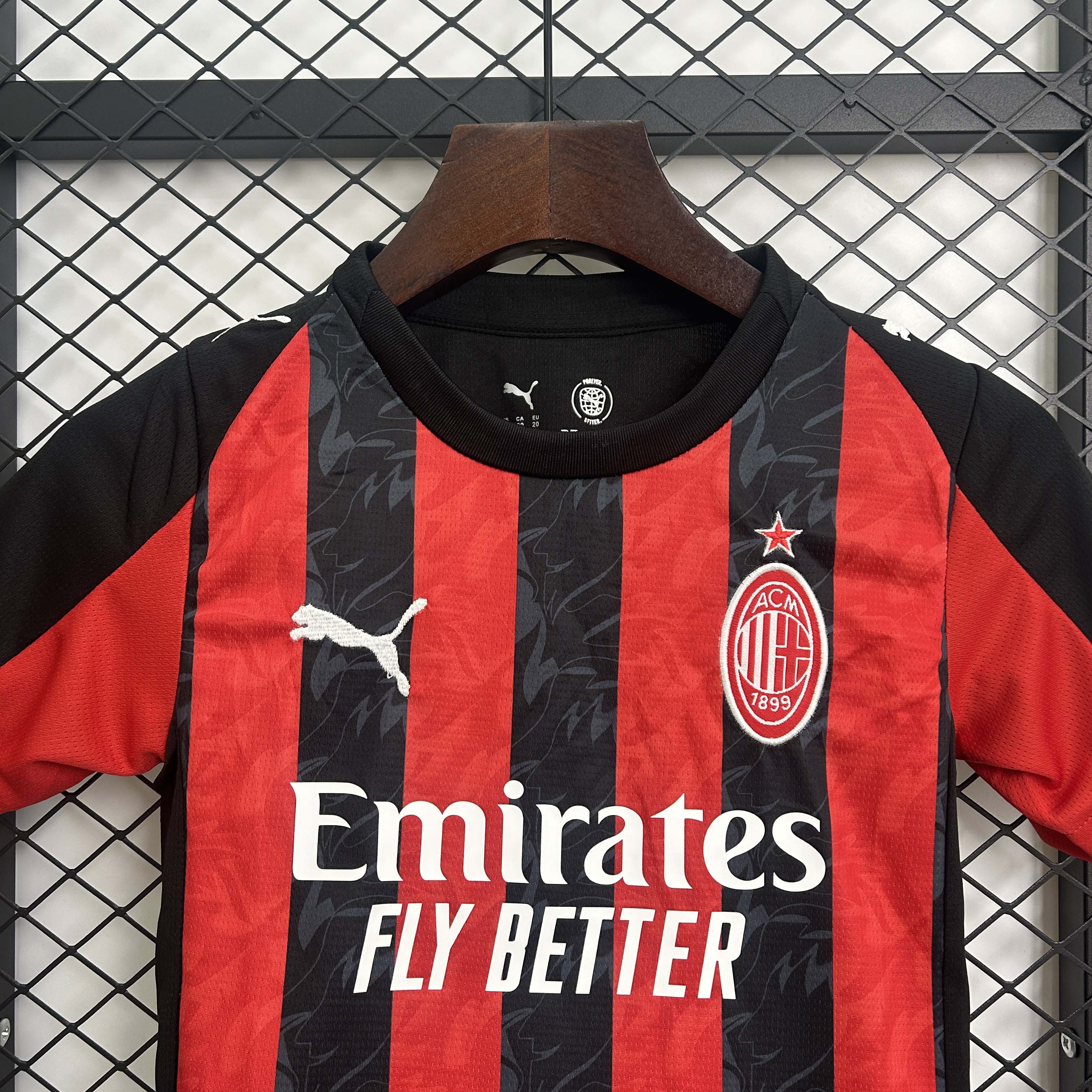 2025/2026 AC Milan Home Football Shirt 1:1 Thai Quality Kids Size