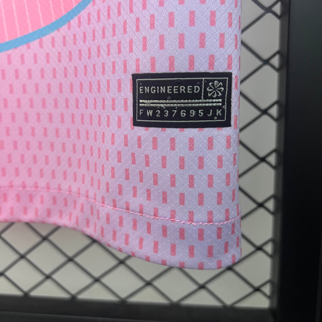 2025/2026 Barcelona Concept Pink Football Shirt 1:1 Thai Quality