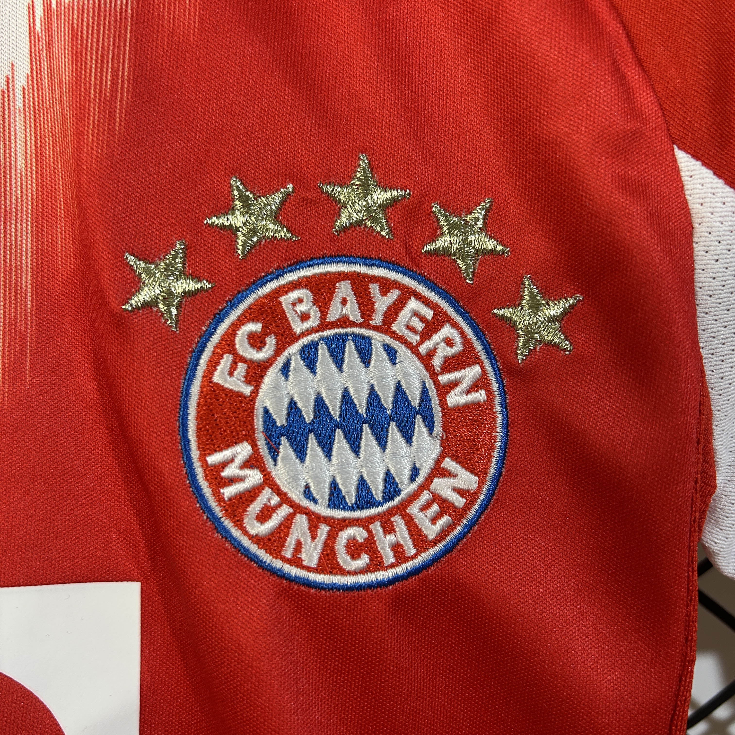 2025/2026 Bayern Munich Home Football Jersey 1:1 Thai Quality Kids Size