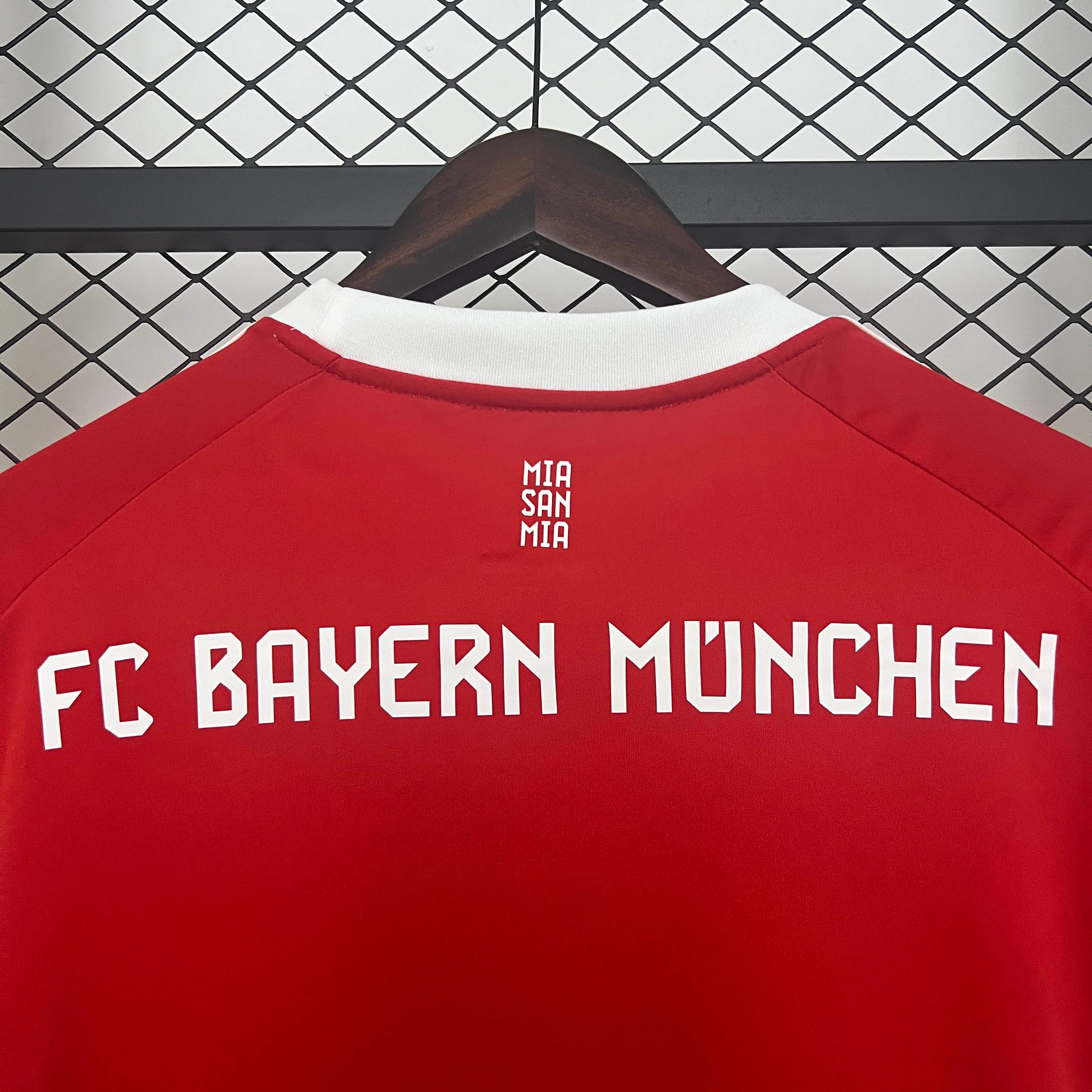 2025/2026 Bayern Munich Home Football Jersey 1:1 Thai Quality