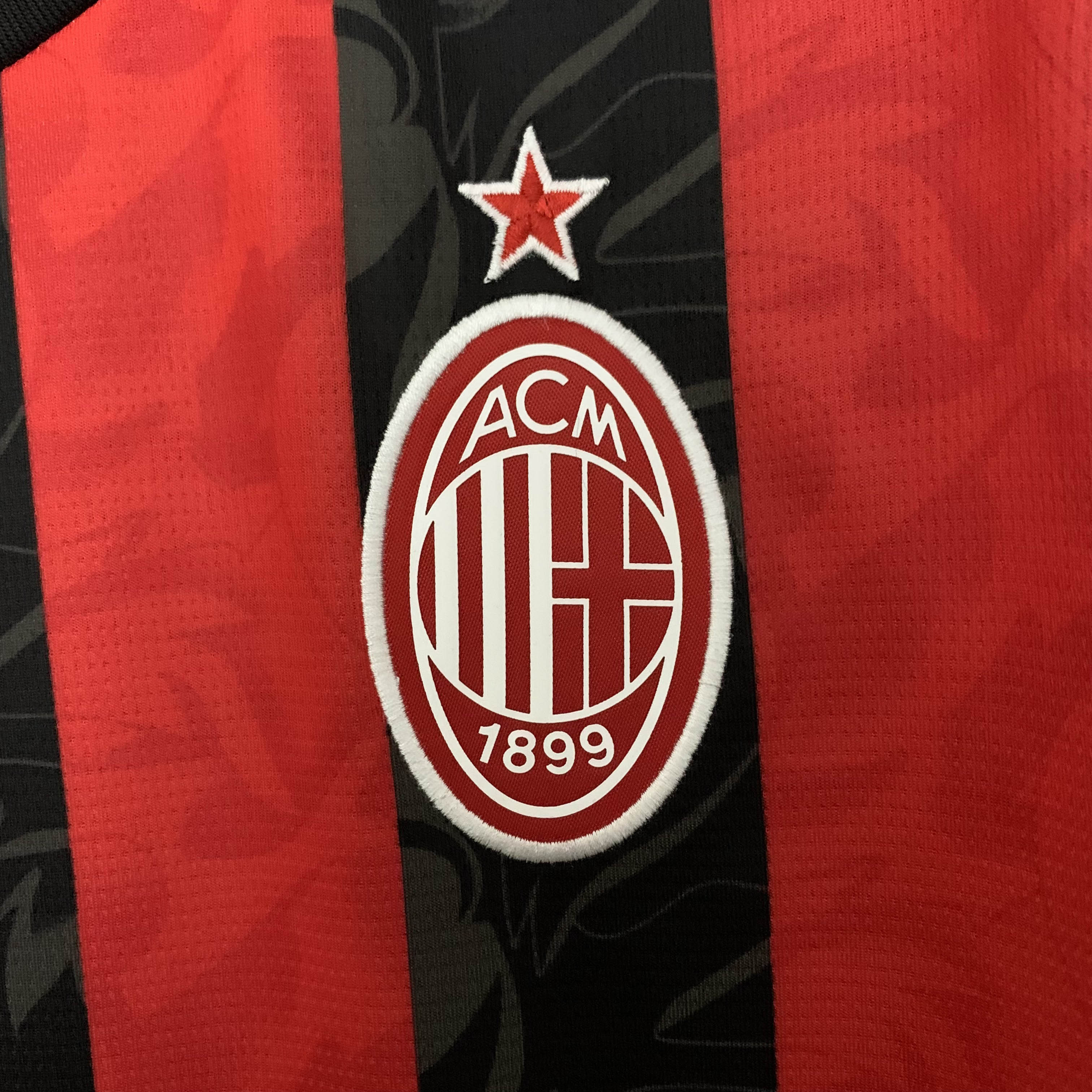 2025/2026 AC Milan Home Soccer Jersey 1:1 Thai Quality