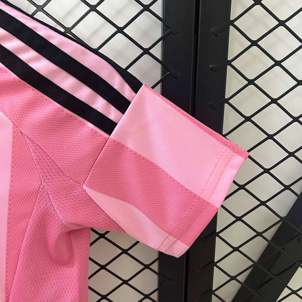 2025/2026 Inter Miami Home Soccer Jersey 1:1 Thai Quality Kids Size