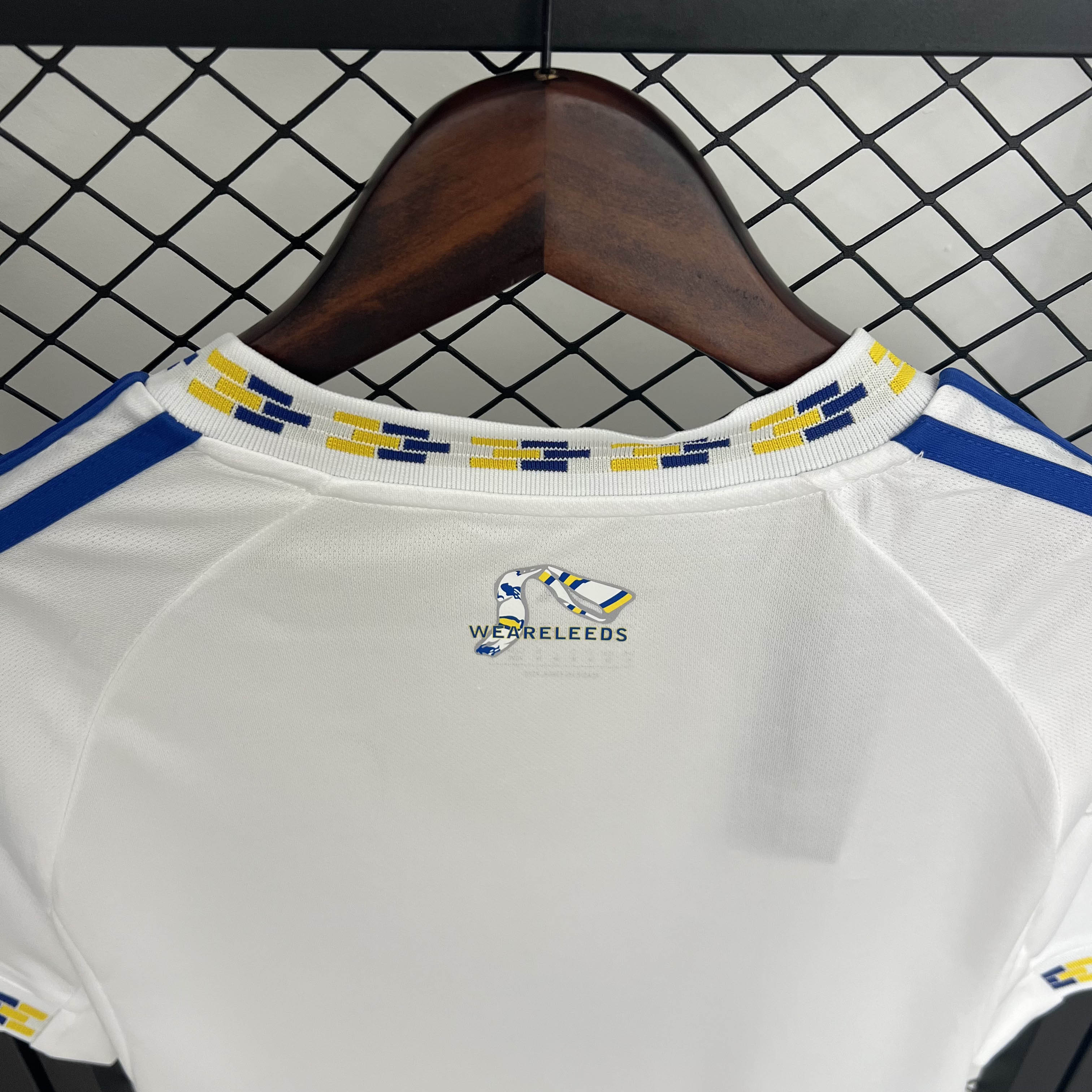 2025/2026 Leeds United Home Football Jersey Shirt 1:1 Thai Quality