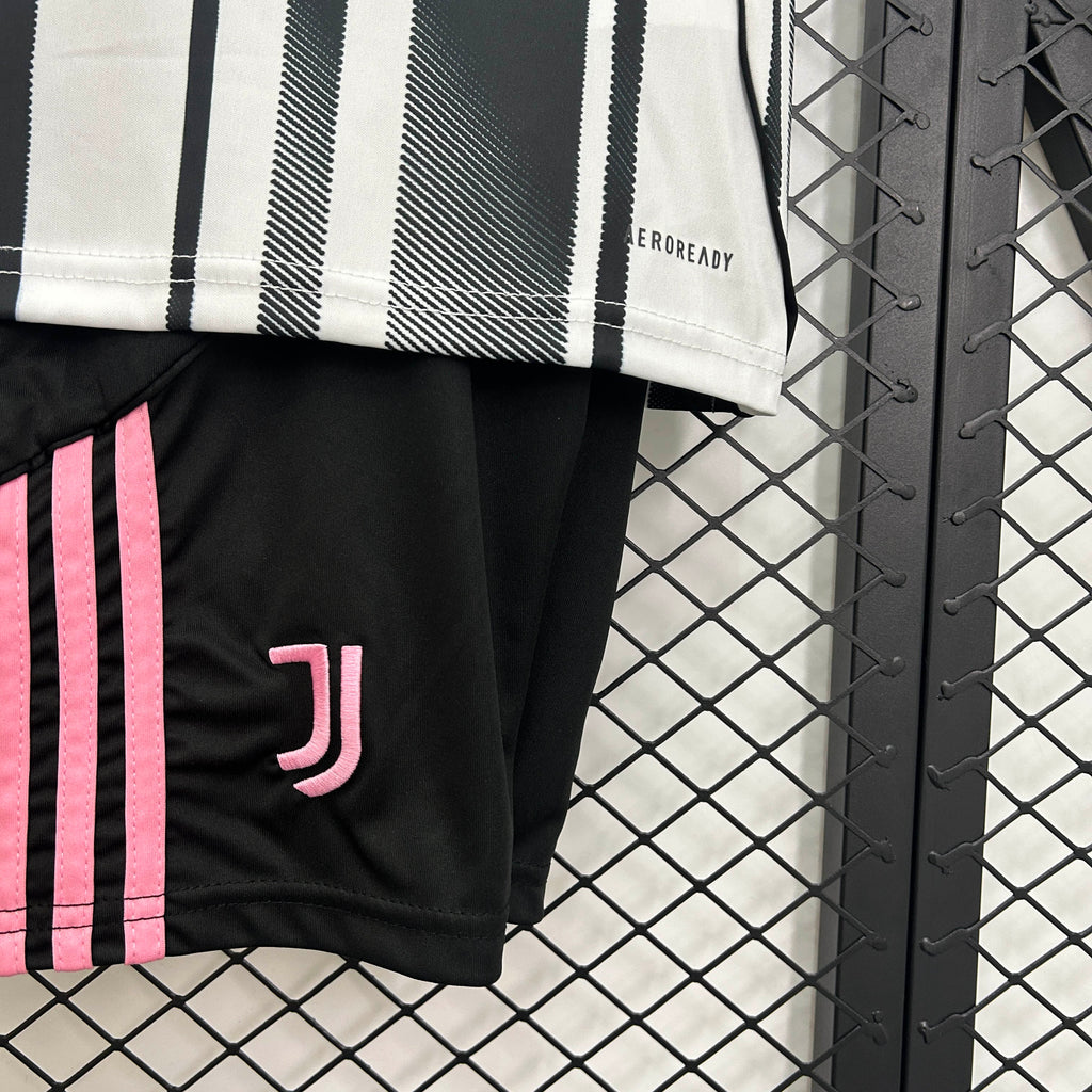 2025/2026 Juventus Home Soccer Jersey 1:1 Thai Quality Kids Size